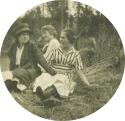 Alberta Quinn center and unknown friends - 1917
